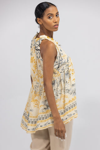 BRISBANE - FRILL ARMHOLE TOP