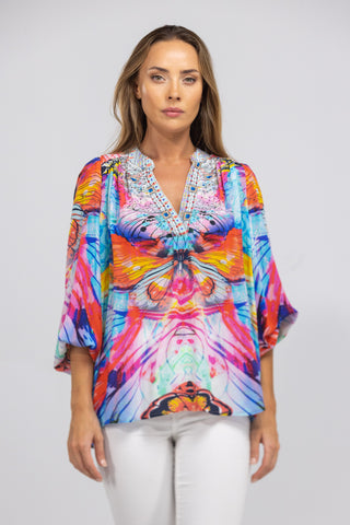 CANBERRA - V NECK TOP NEW