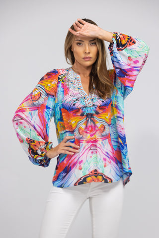 CANBERRA - V NECK TOP NEW