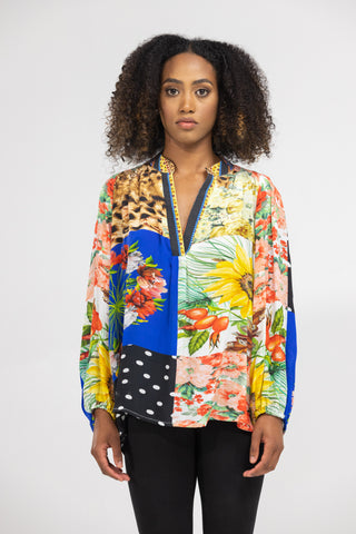 PERTH - V NECK TOP NEW